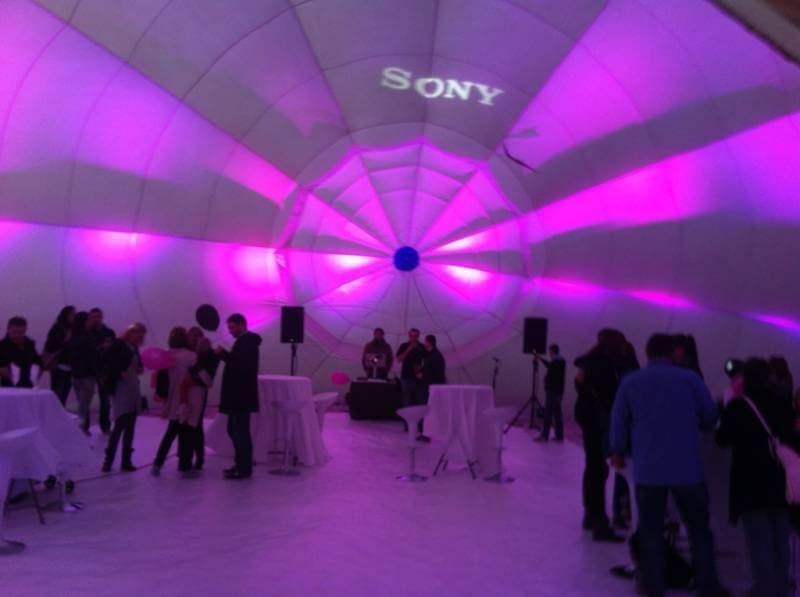Sony prezentacija u balonu